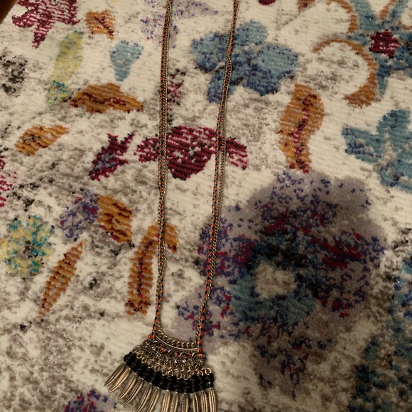 BOGO Festival style necklace 🦜 - Picture 3 of 3